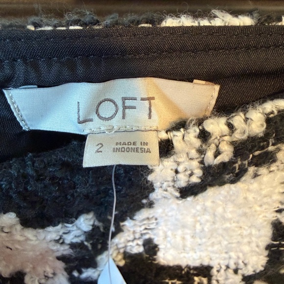LOFT Tweed Houndstooth A-Line Skirt - Picture 3 of 3